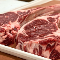 Tomahawk Steak